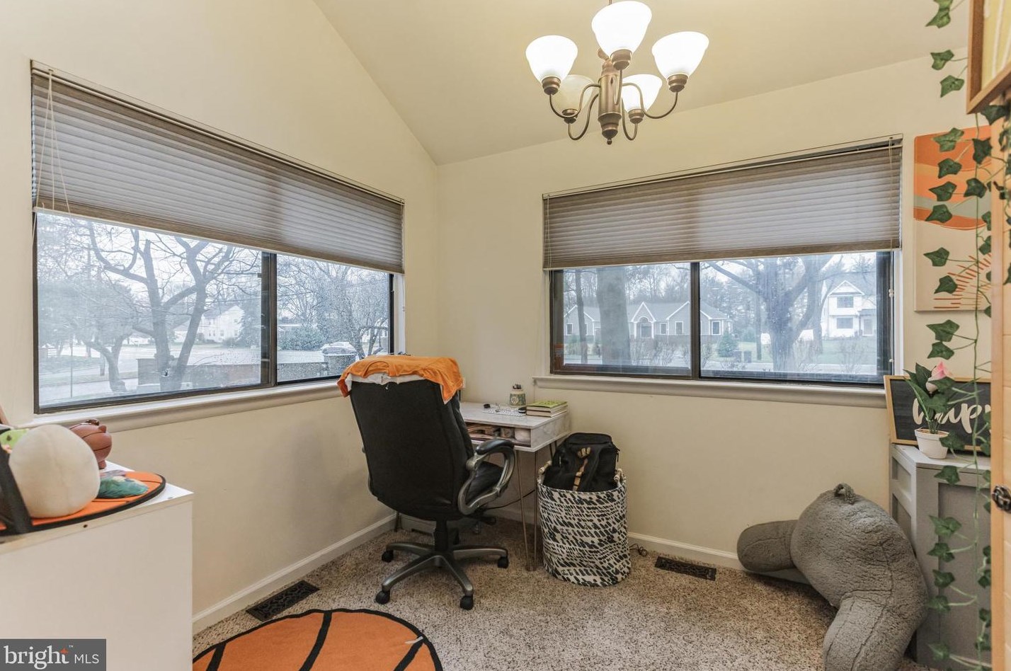 213 Augusta Cir, Mount Laurel NJ  08054-2749 exterior