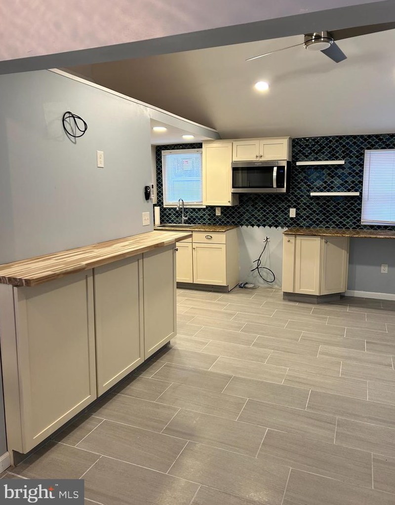 16 Fox St, Browns Mills NJ  08015-4309 exterior