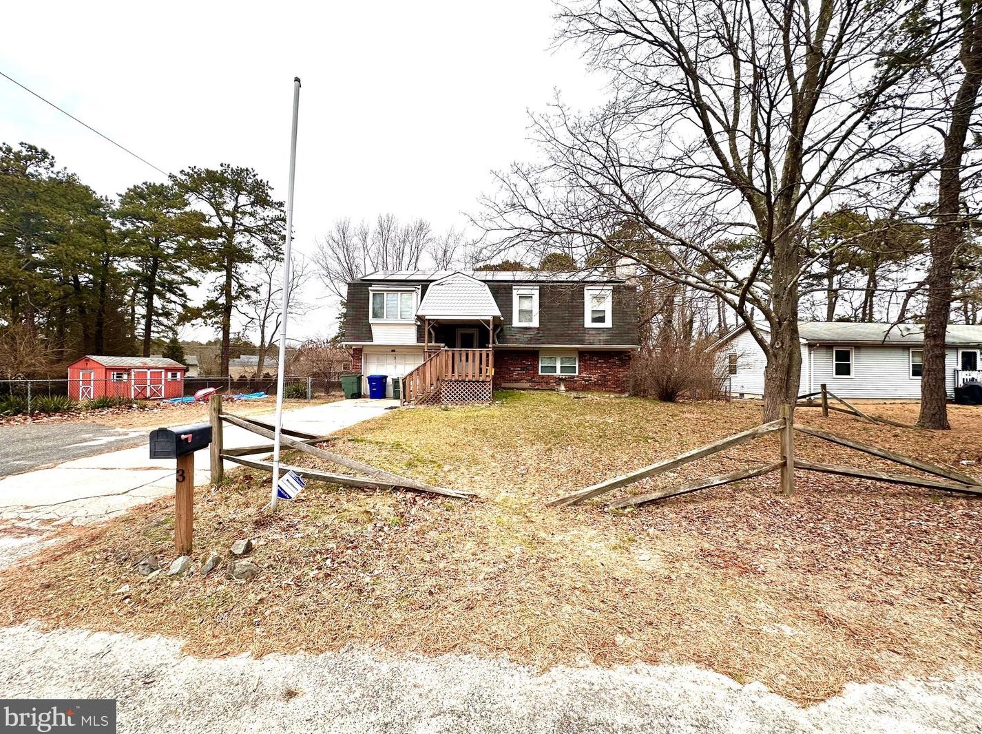 3 Cherokee Dr, Browns Mills, NJ 08015-6155