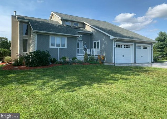 17 Marriott Dr, Lumberton Township, NJ 08048