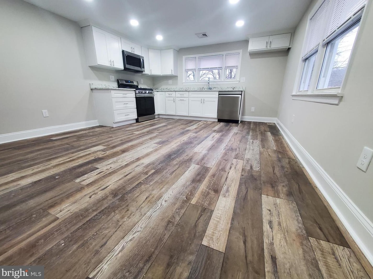 157 Hampton St, Pemberton NJ  08068-1012 exterior