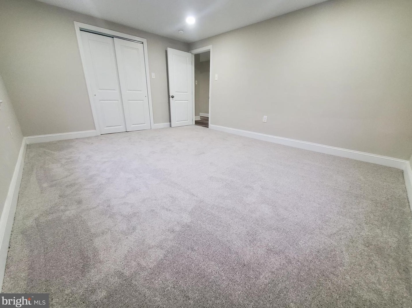 157 Hampton St, Pemberton NJ  08068-1012 exterior