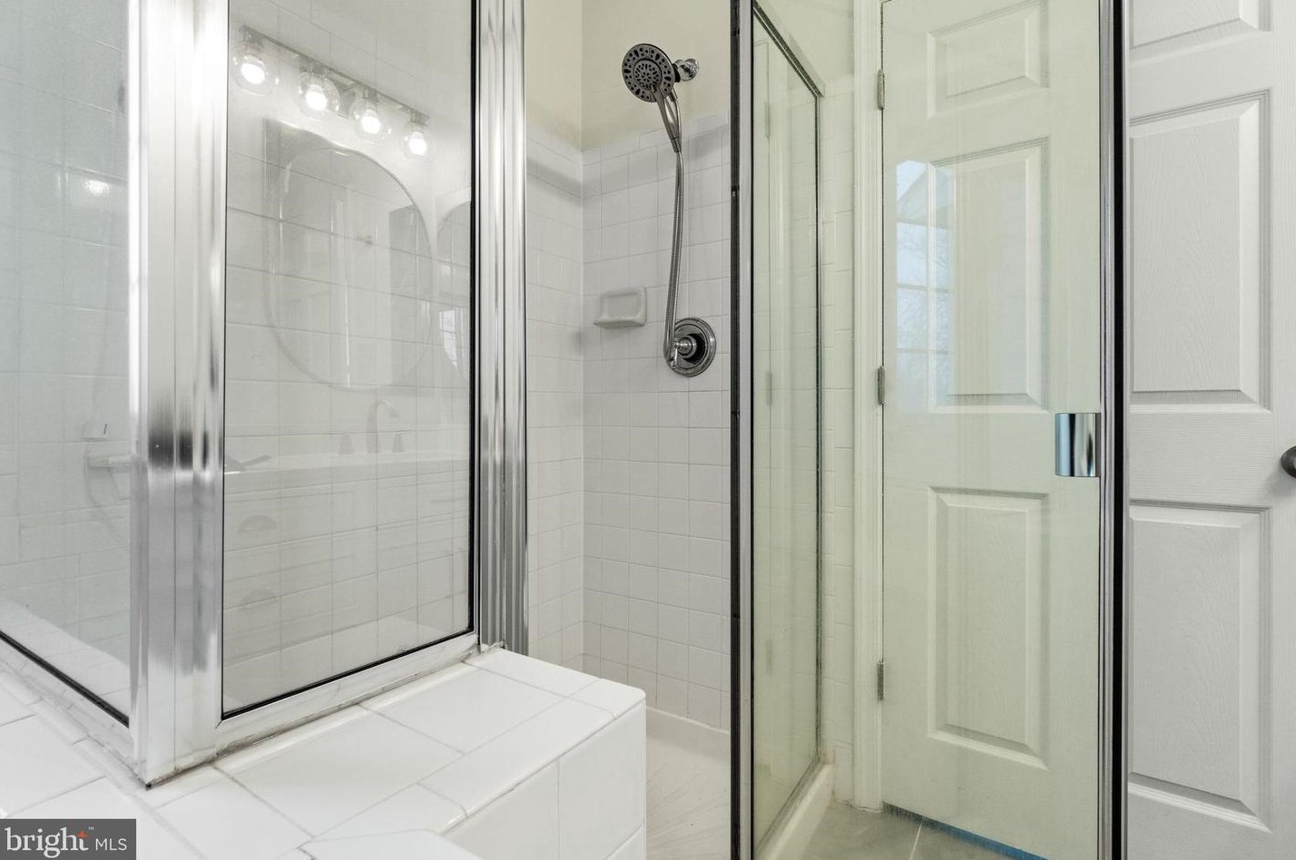 1578 Jason Dr, Riverton NJ  08077-1558 exterior