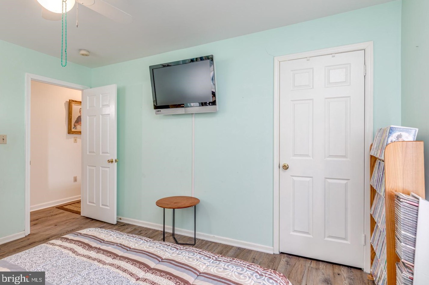 907 Turner Ave, Riverton NJ  08077-1934 exterior