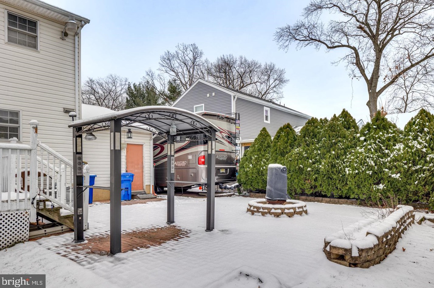907 Turner Ave, Riverton NJ  08077-1934 exterior