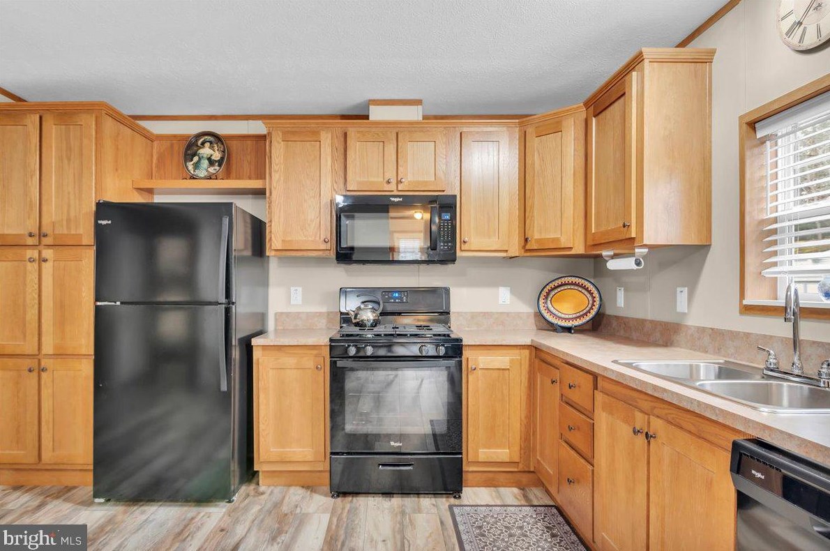 21 Oakview Ct, Southampton, NJ 08088-8452