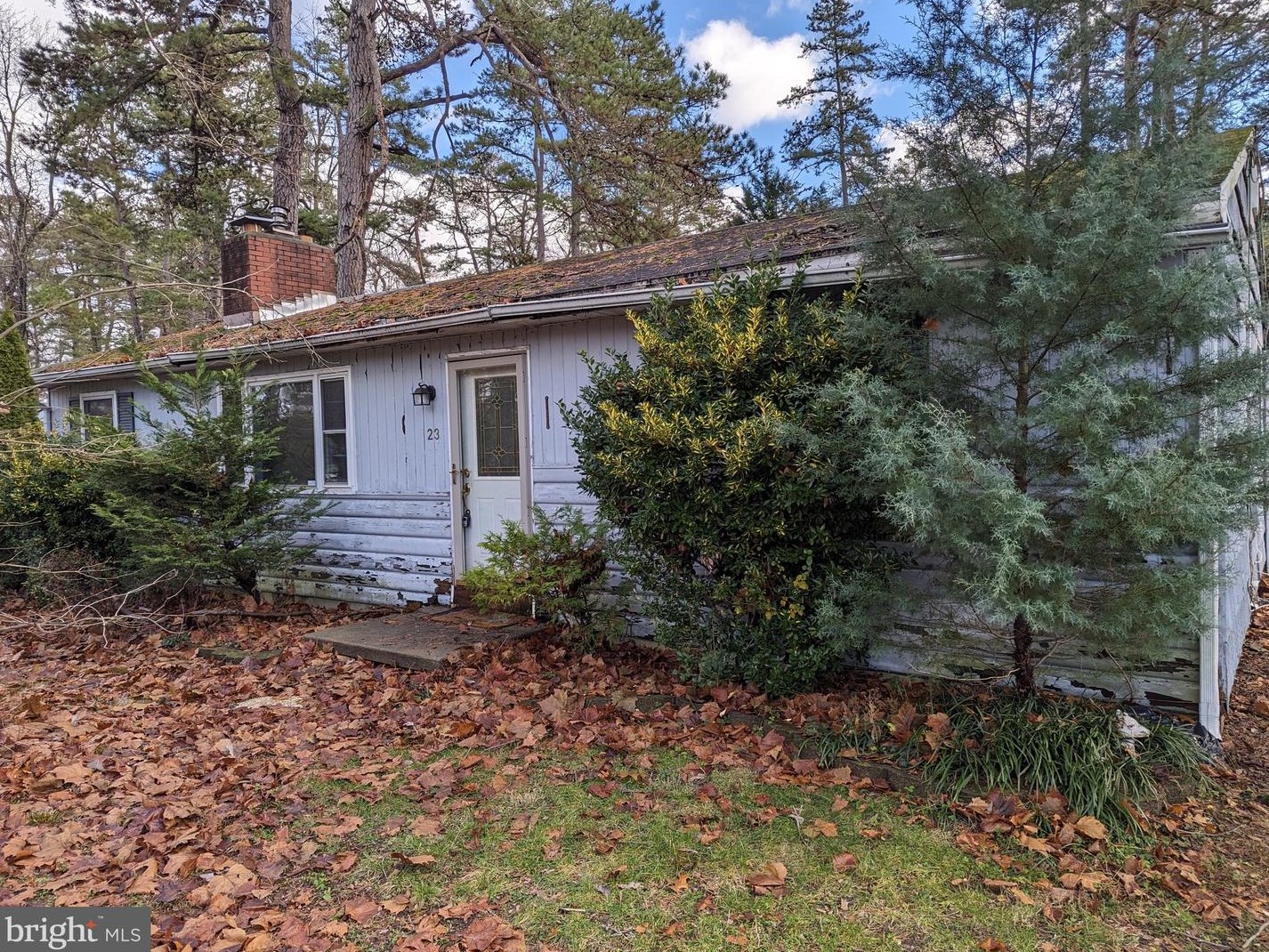 23 Lenape Trl, Medford, NJ 08055-1220
