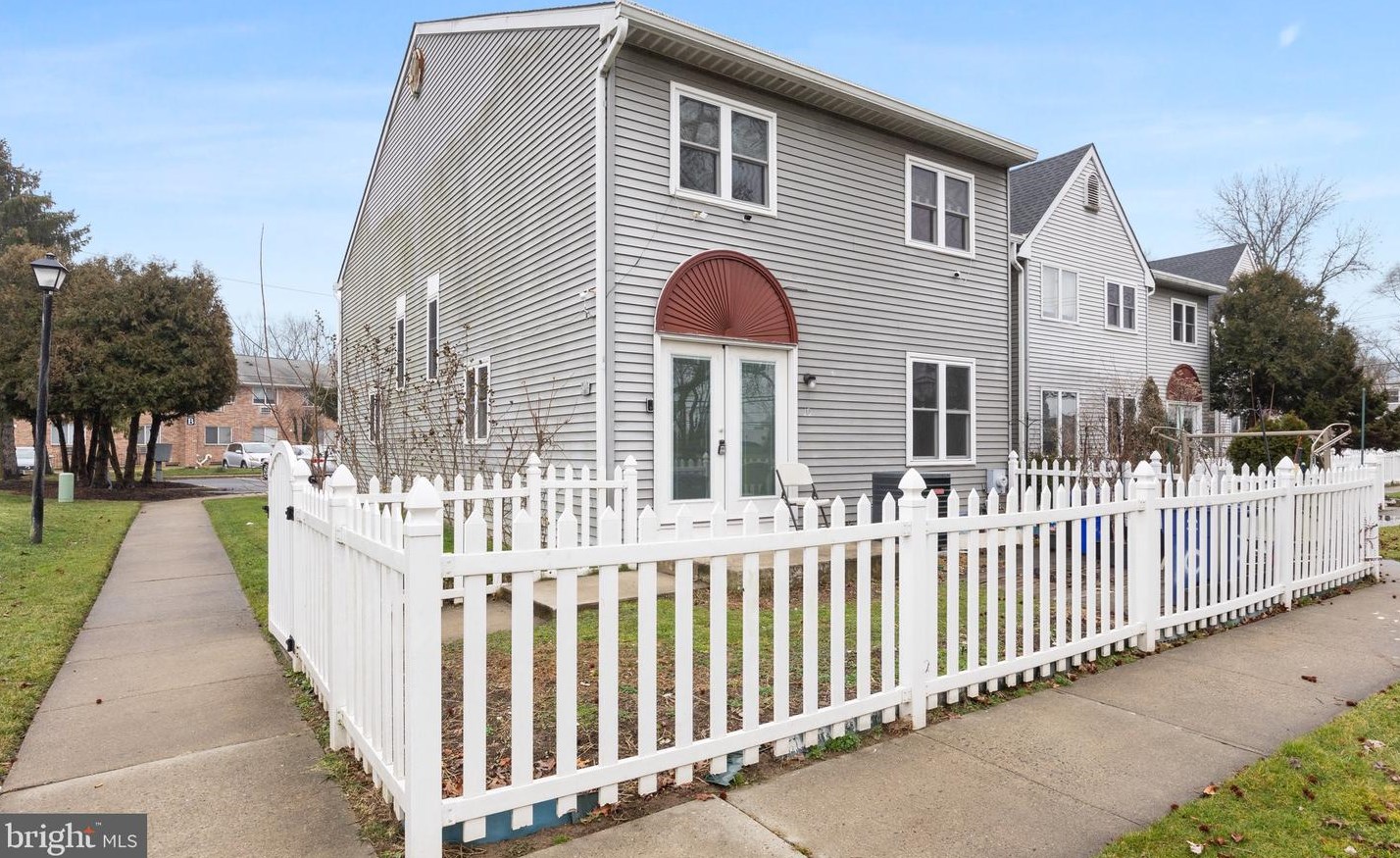 700 Olive St #10, Florence, NJ 08518