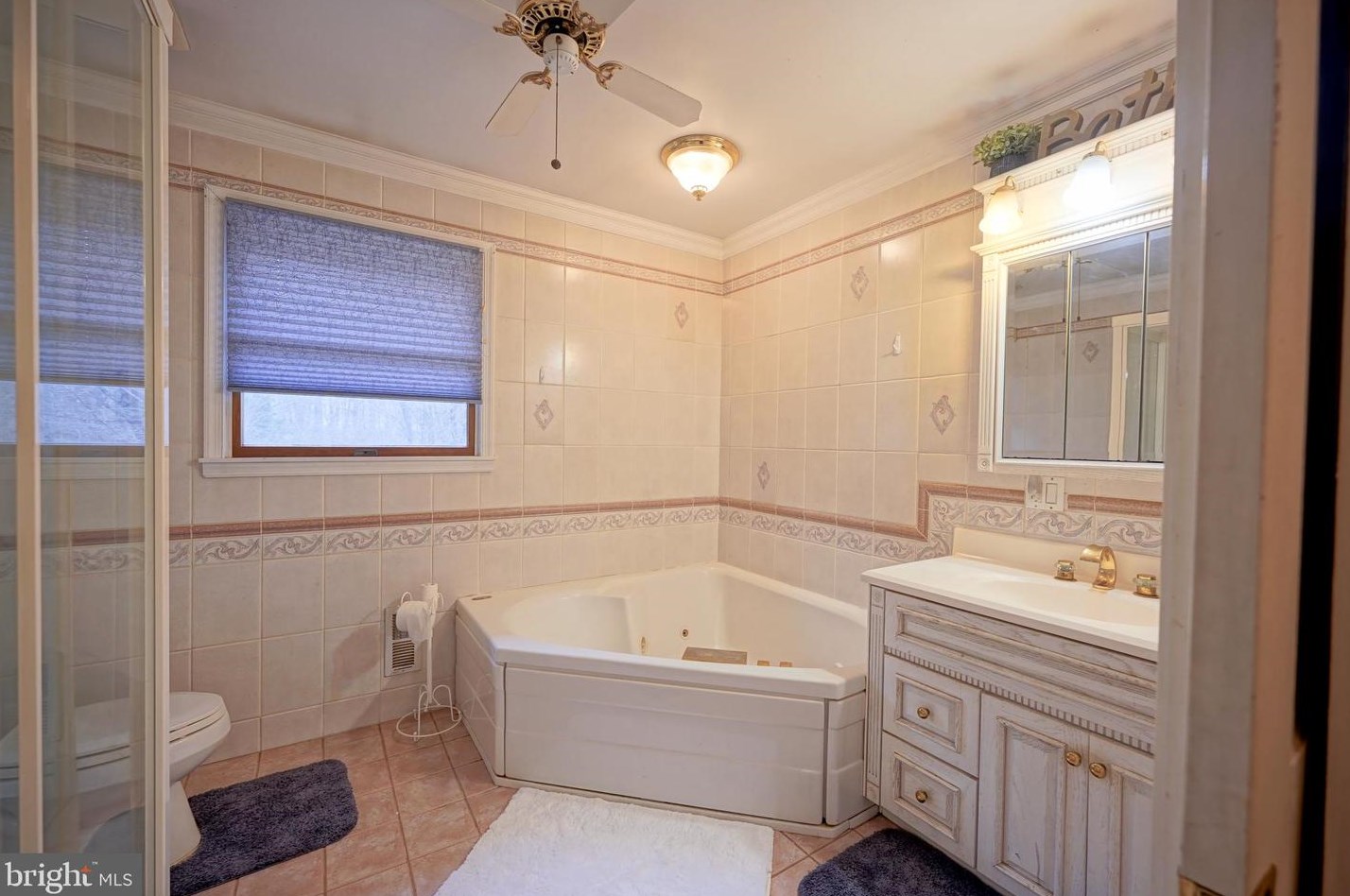 607 Union Mill Rd, Mount Laurel NJ  08054-9515 exterior