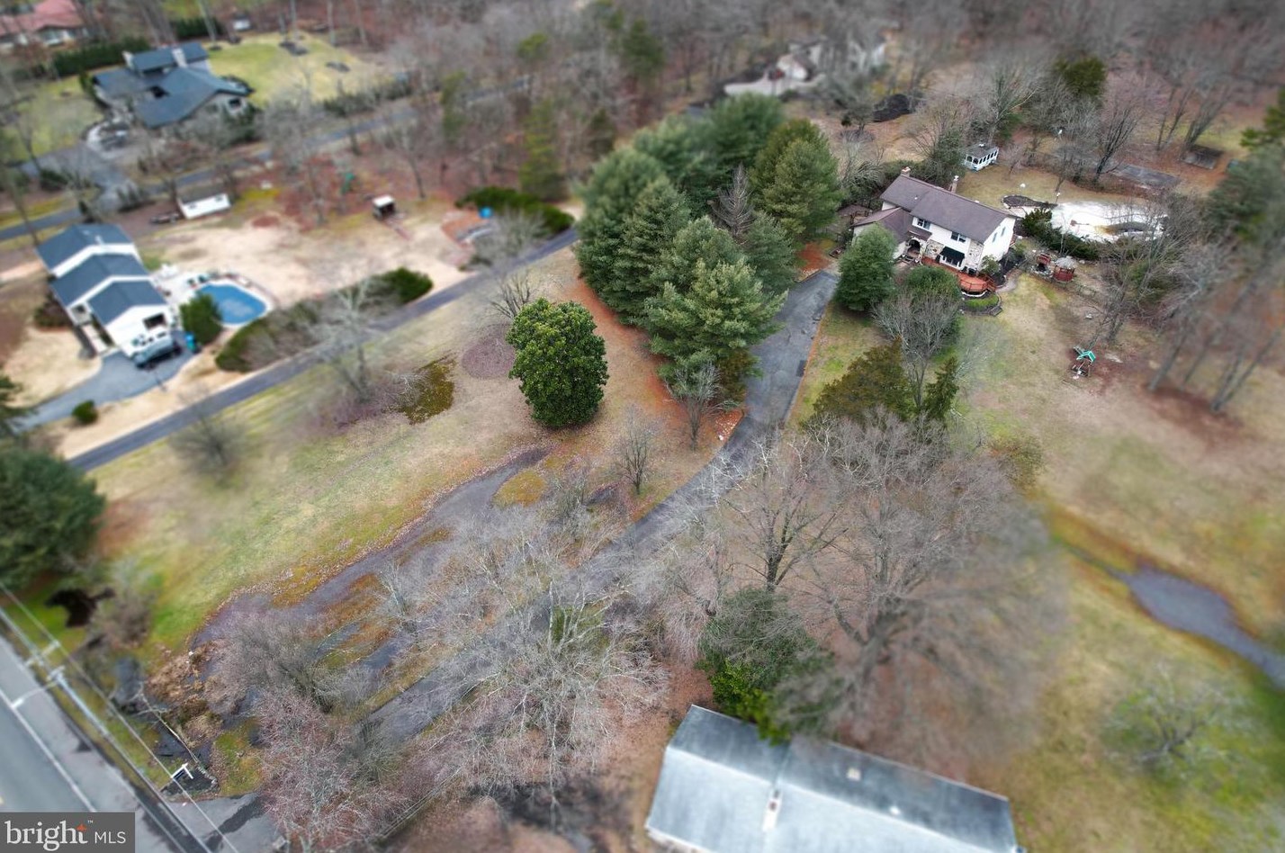 607 Union Mill Rd, Mount Laurel NJ  08054-9515 exterior