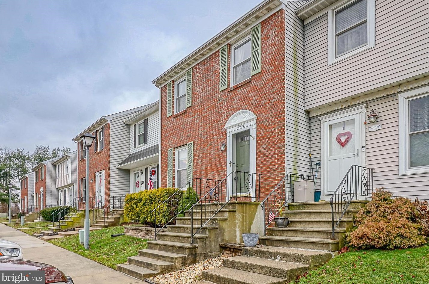 45-9 Carriage Stop Pl, Florence, NJ 08518