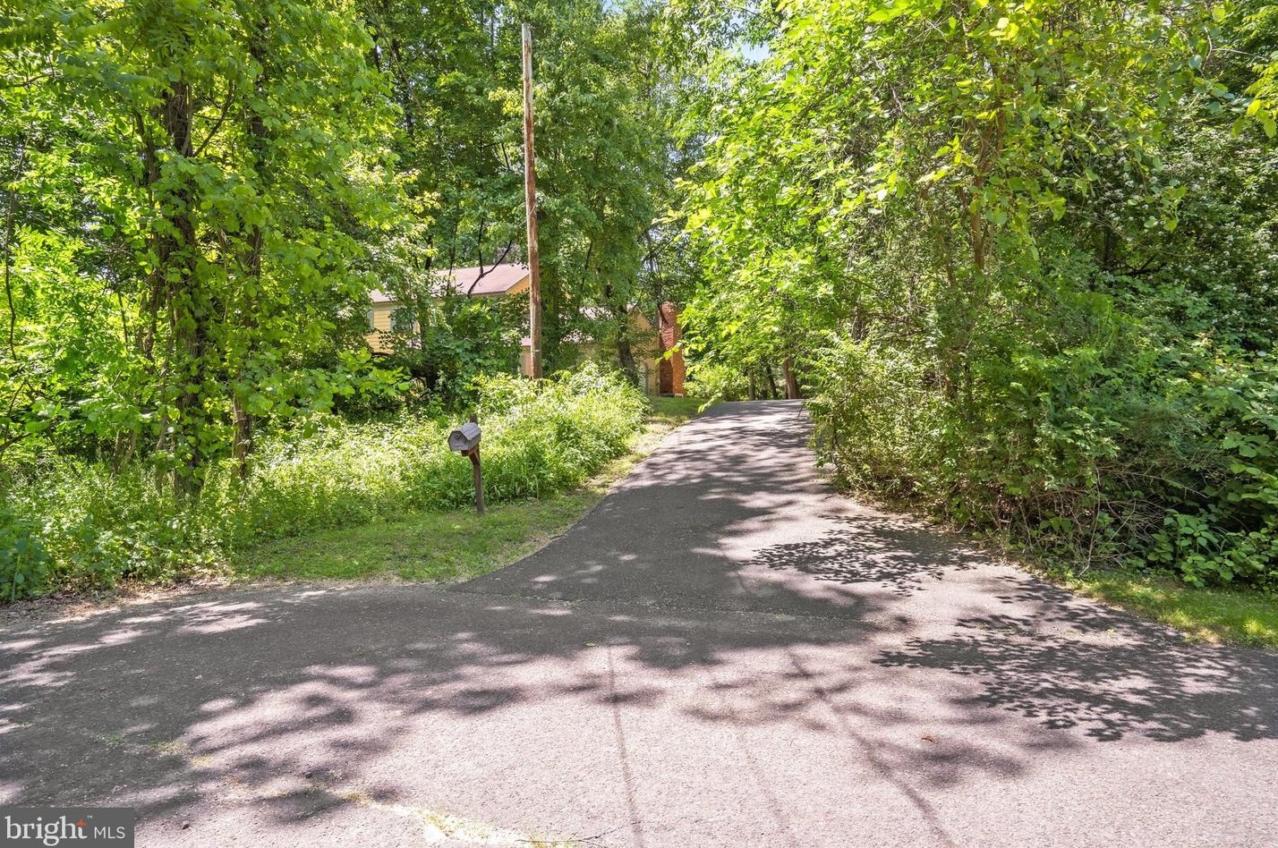 725 5th St, Roebling, NJ 08554