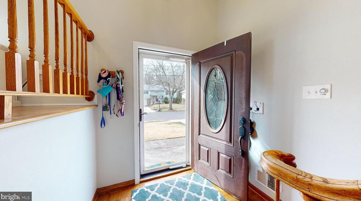 108 Chatham Rd, Mount Laurel NJ  08054-1002 exterior