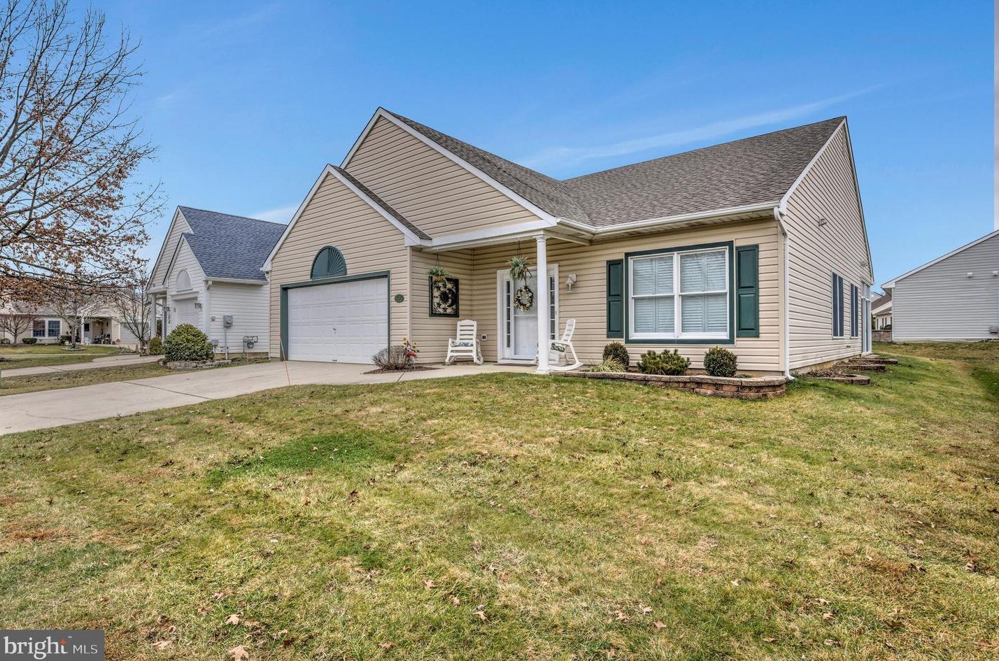 3 Covered Bridge Ln, Columbus, NJ 08022