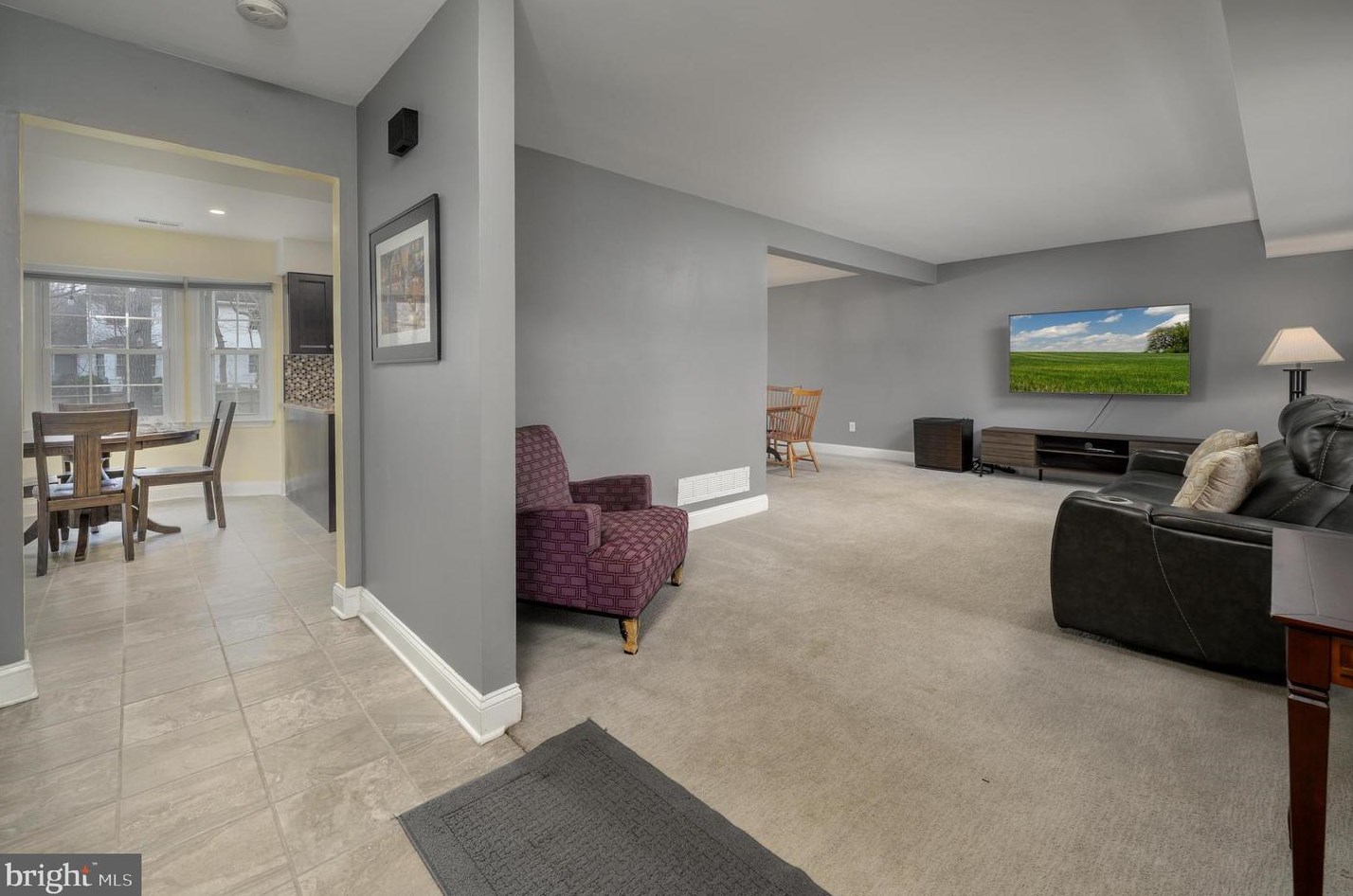 601 Tallowood Ln, Mount Laurel, NJ 08054