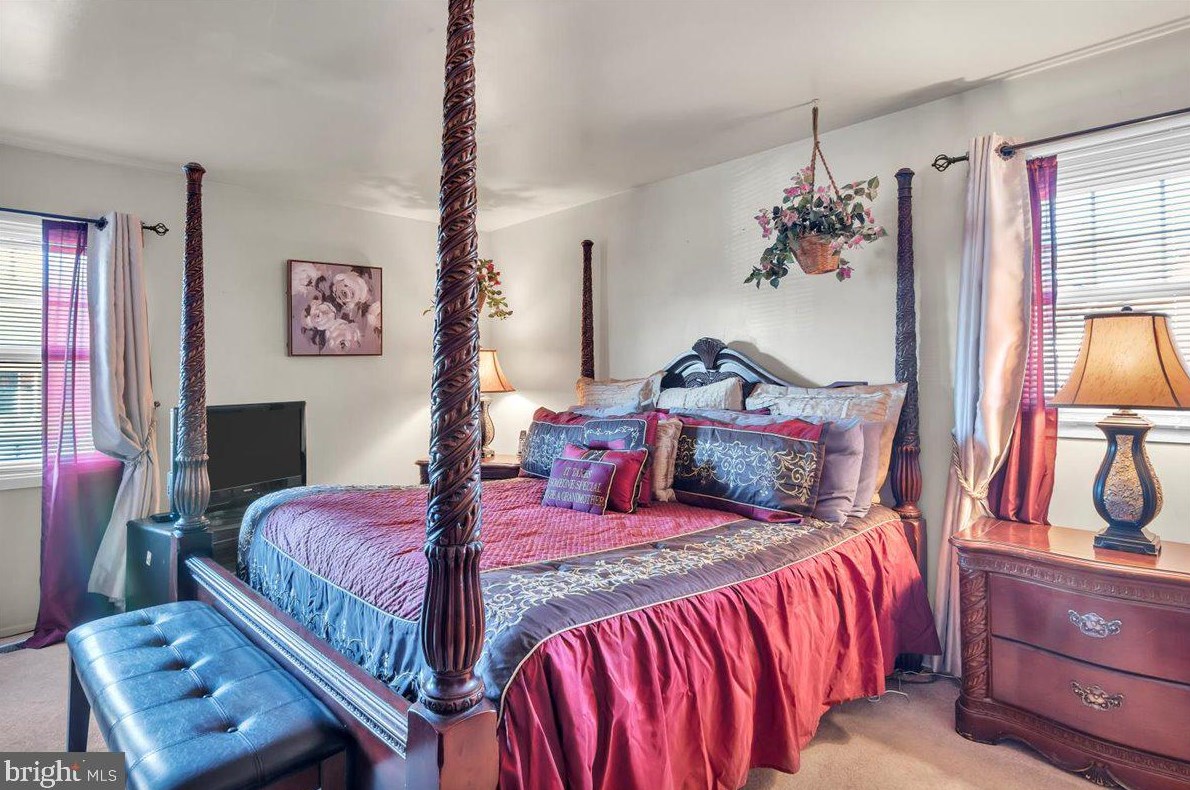 15 Goodwin Ln, Willingboro NJ  08046-3221 exterior