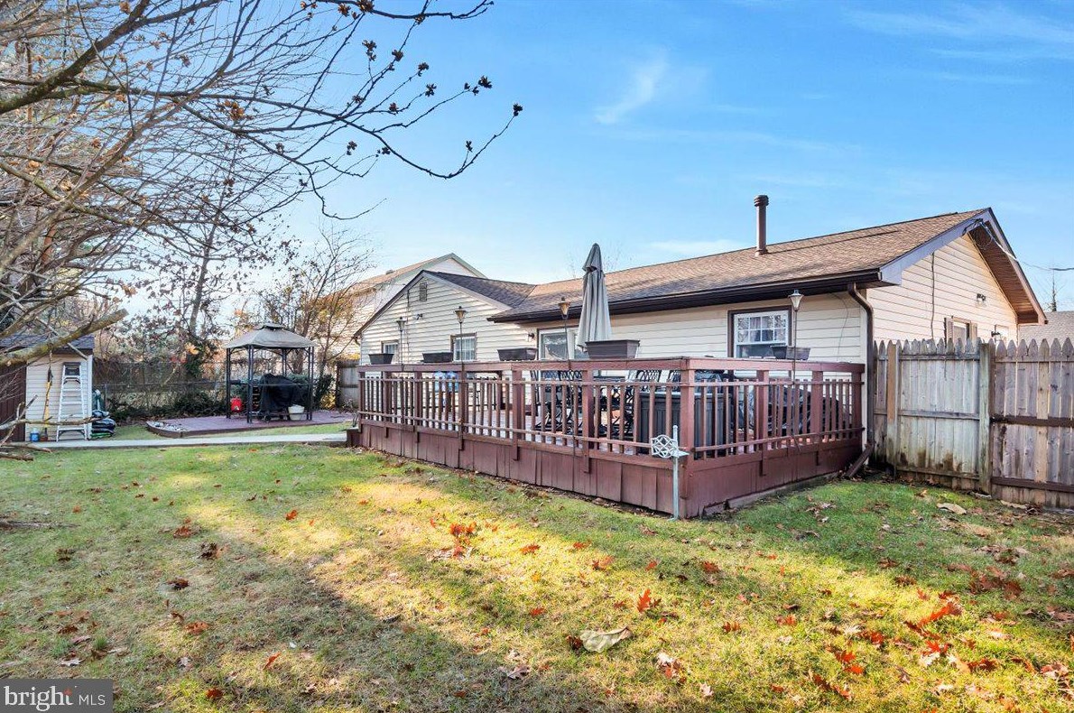 15 Goodwin Ln, Willingboro NJ  08046-3221 exterior