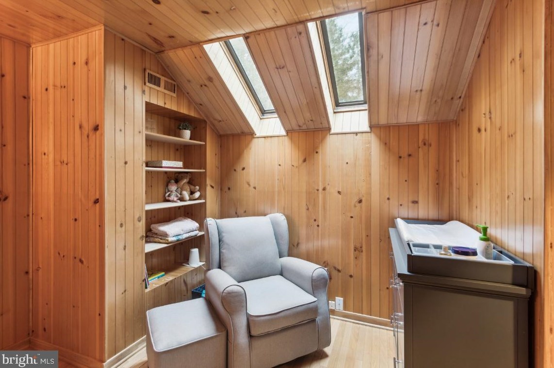 602 Camden Ave, Moorestown NJ  08057-2242 exterior