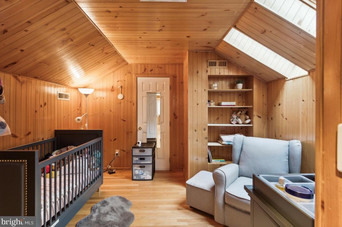 602 Camden Ave, Moorestown NJ  08057-2242 exterior