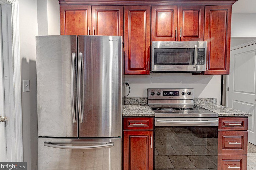 20 Babcock Ln, Willingboro, NJ 08046-1604