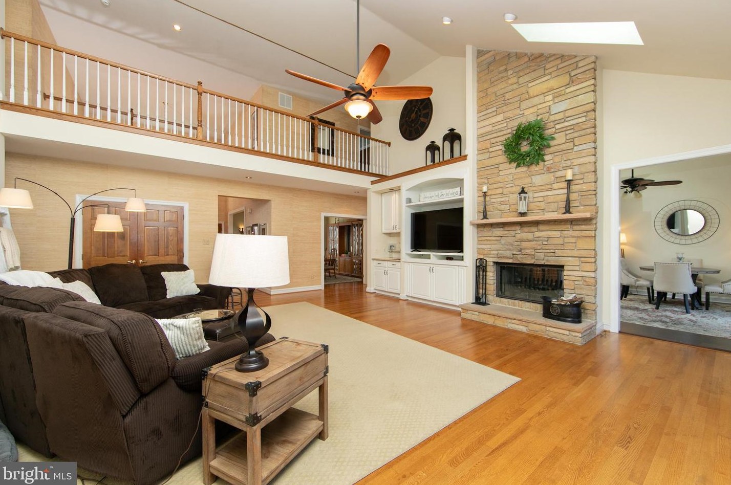 5 Pepperbush Ct, Medford NJ  08055-3818 exterior