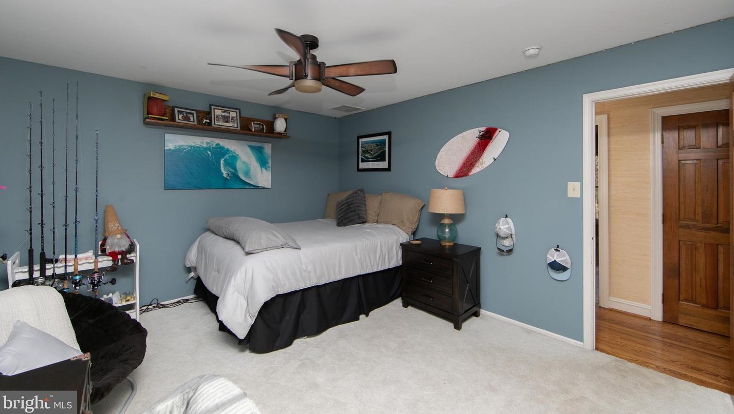 5 Pepperbush Ct, Medford NJ  08055-3818 exterior