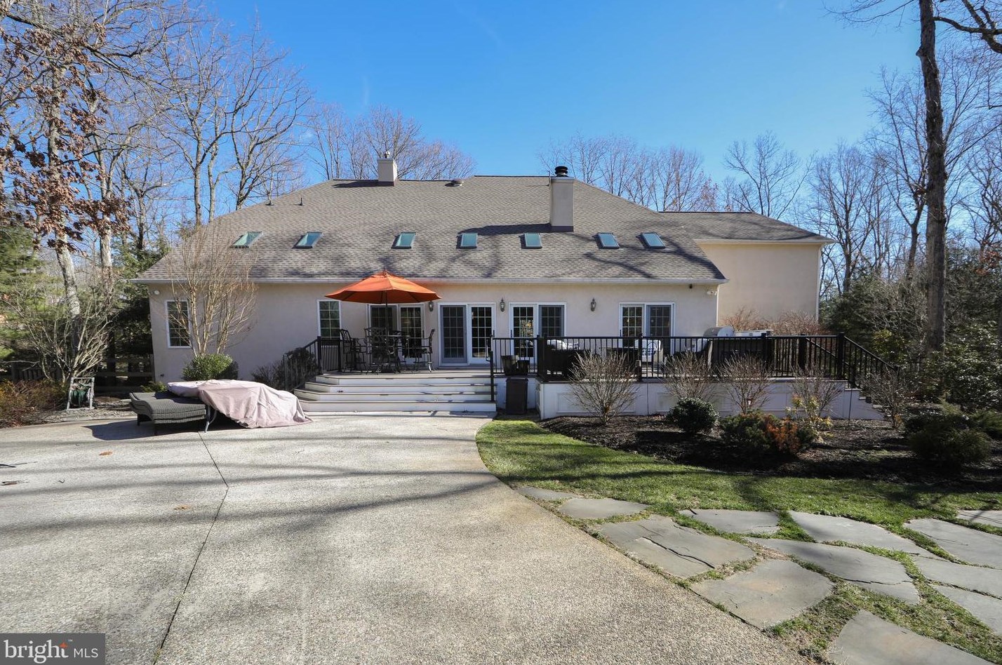 5 Pepperbush Ct, Medford NJ  08055-3818 exterior