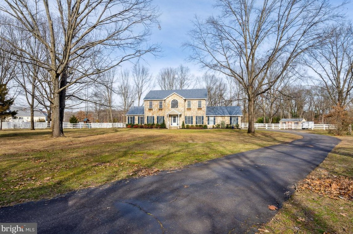 1482 Perkins Ln, Beverly, NJ 08010