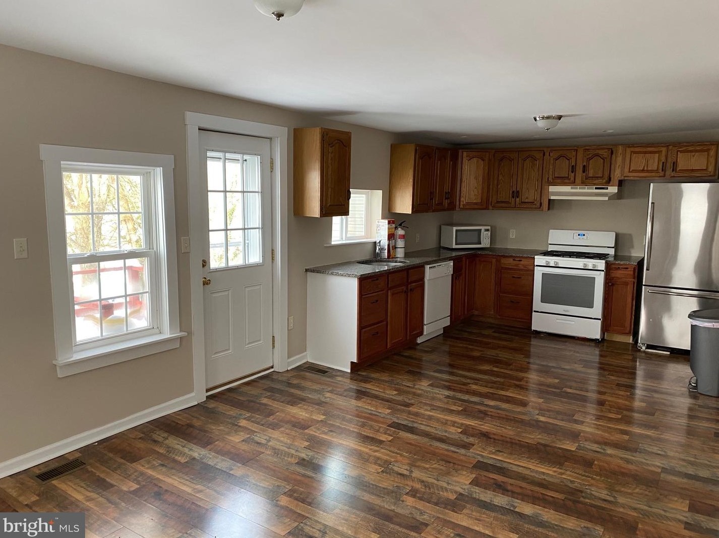 72-74 Main, Southampton, NJ 08088