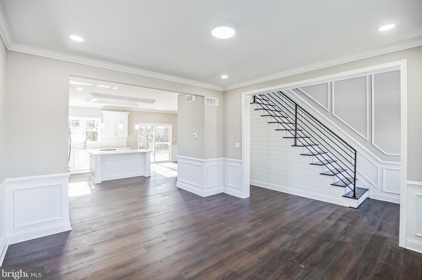 150 Fairfax Dr, Riverton, NJ 08077
