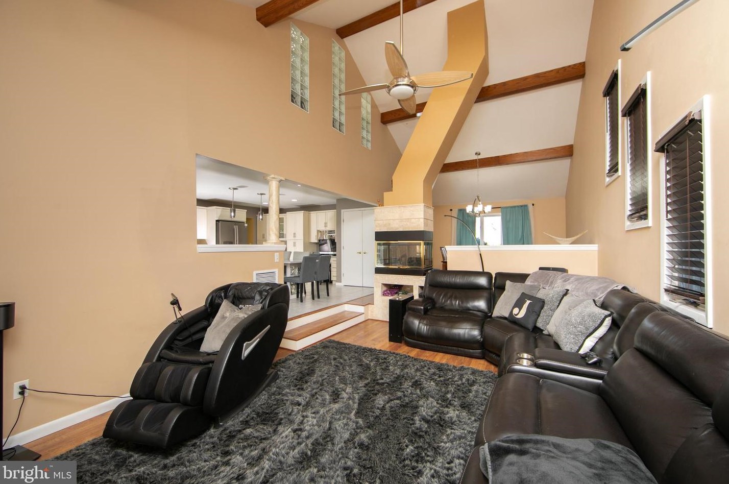 36 Hockey Dr, Columbus NJ  08022-9501 exterior