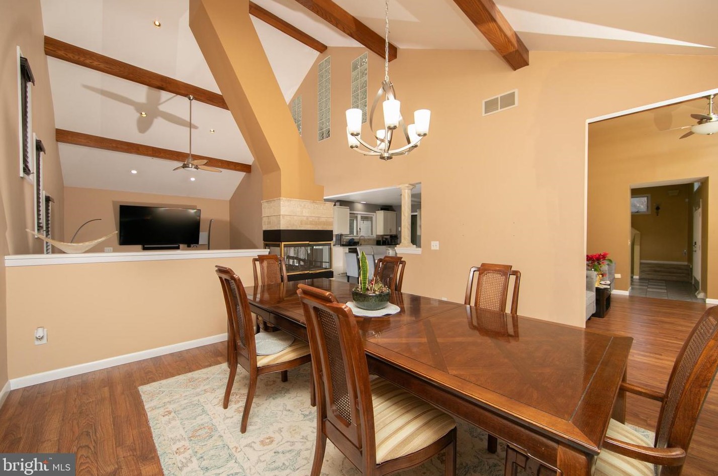 36 Hockey Dr, Columbus NJ  08022-9501 exterior