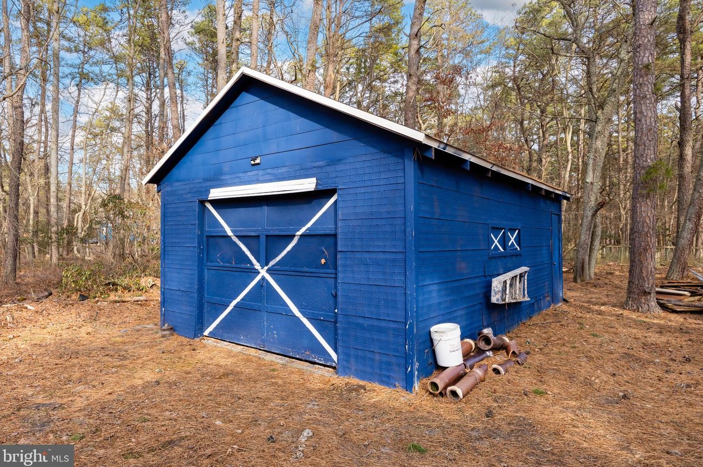 902 Lupin St, Browns Mills NJ  08015 exterior