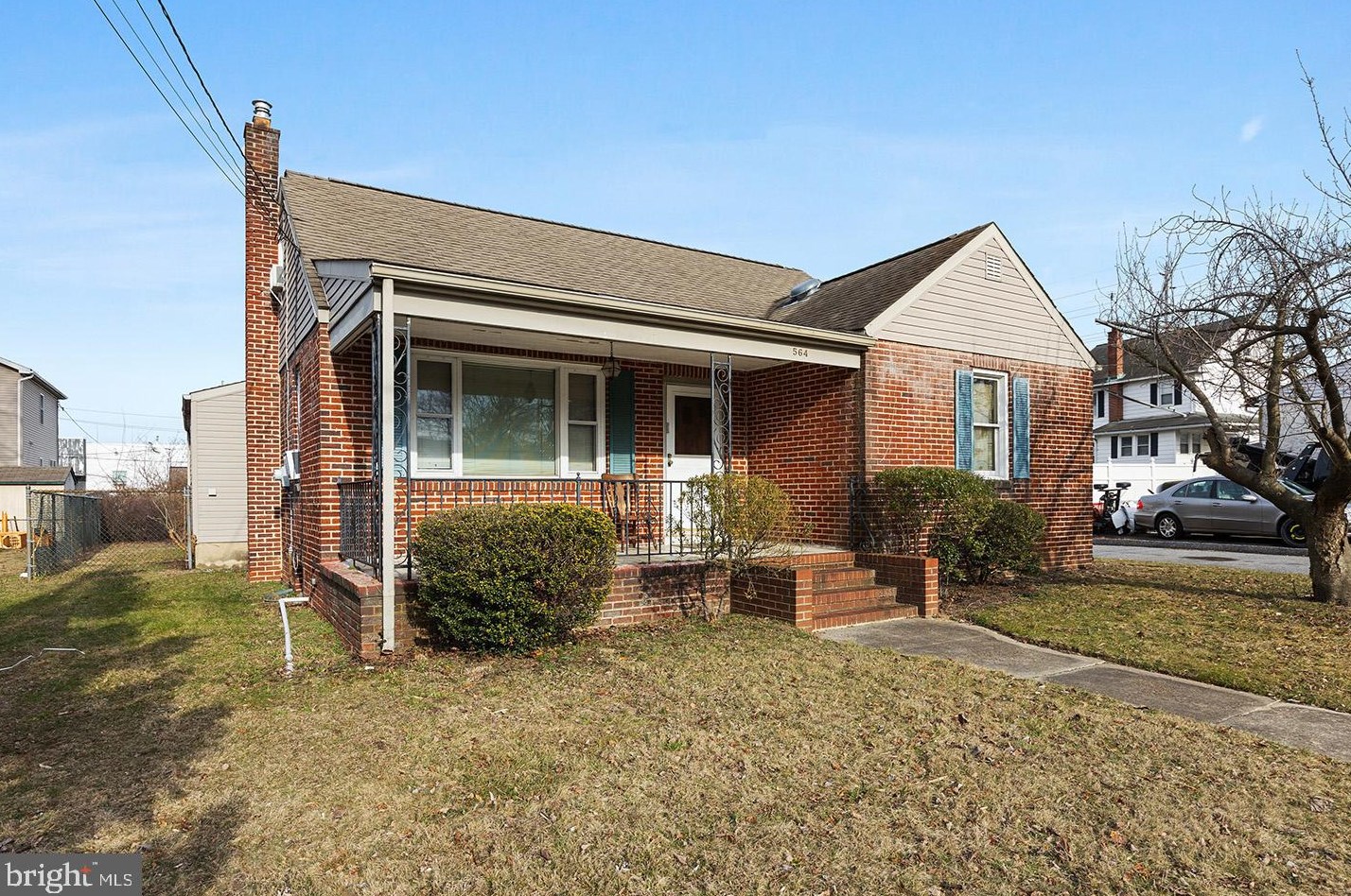 564 Kern St, Riverton, NJ 08077