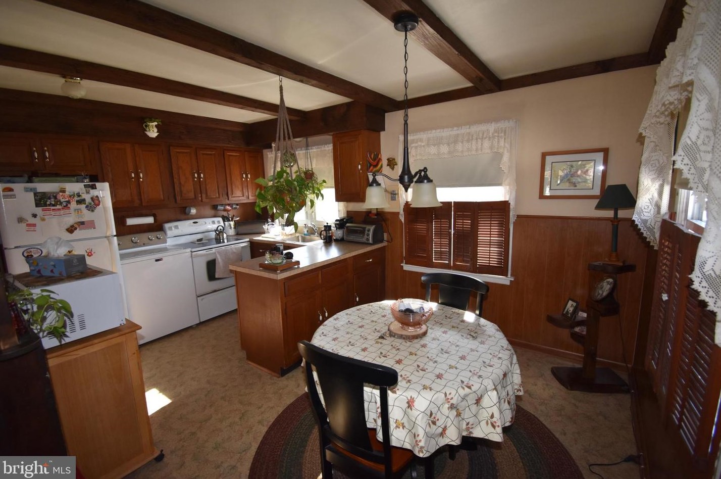 11 Stirrup Ln, Willingboro NJ  08046-1420 exterior