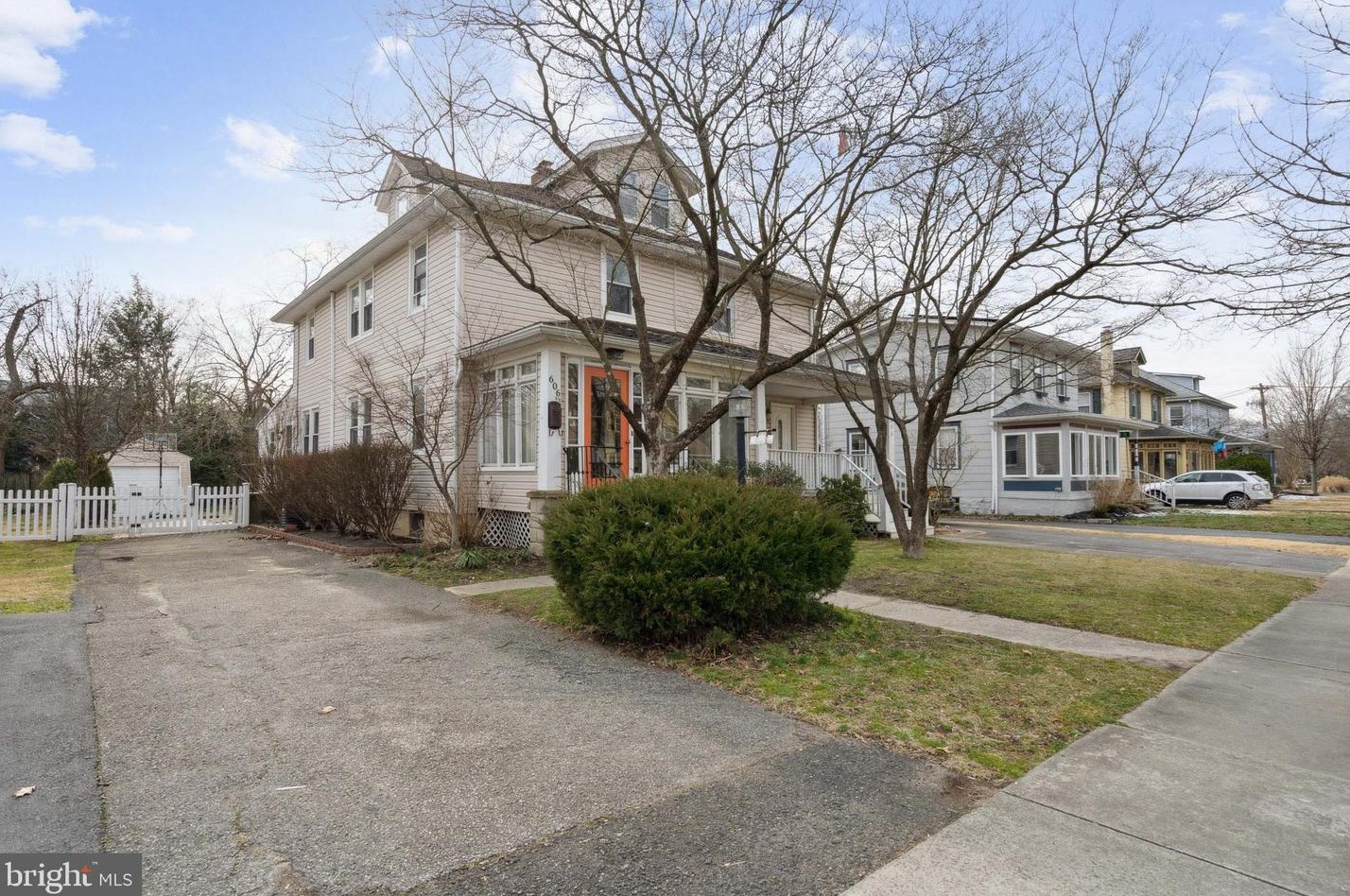 606 Linden Ave, Riverton, NJ 08077