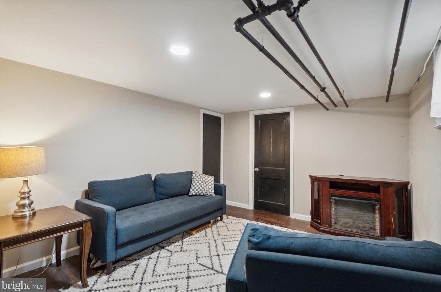 606 Linden Ave, Riverton NJ  08077-1451 exterior