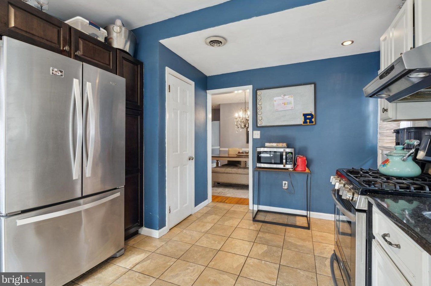 606 Linden Ave, Riverton NJ  08077-1451 exterior