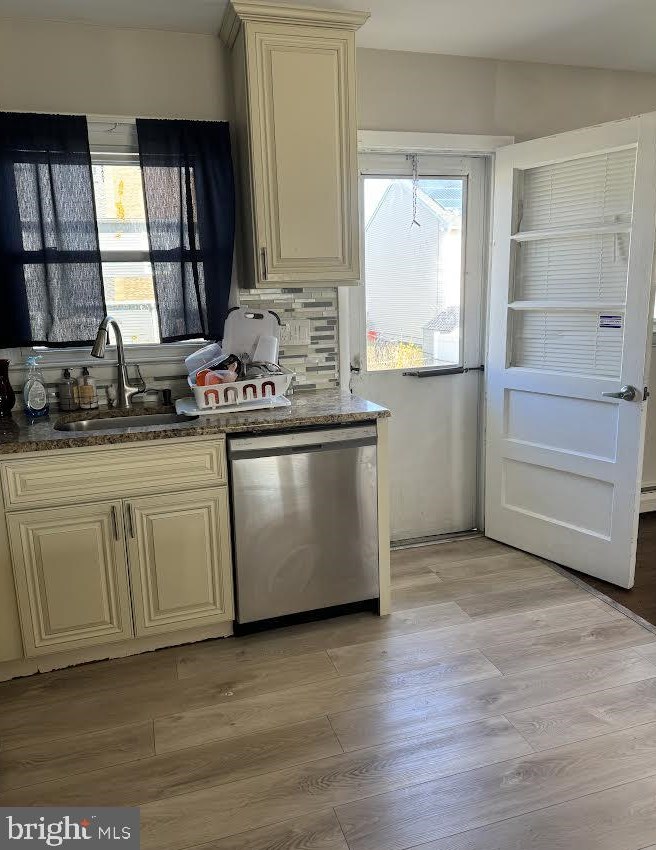 29 5th St, Burlington NJ  08016-2706 exterior