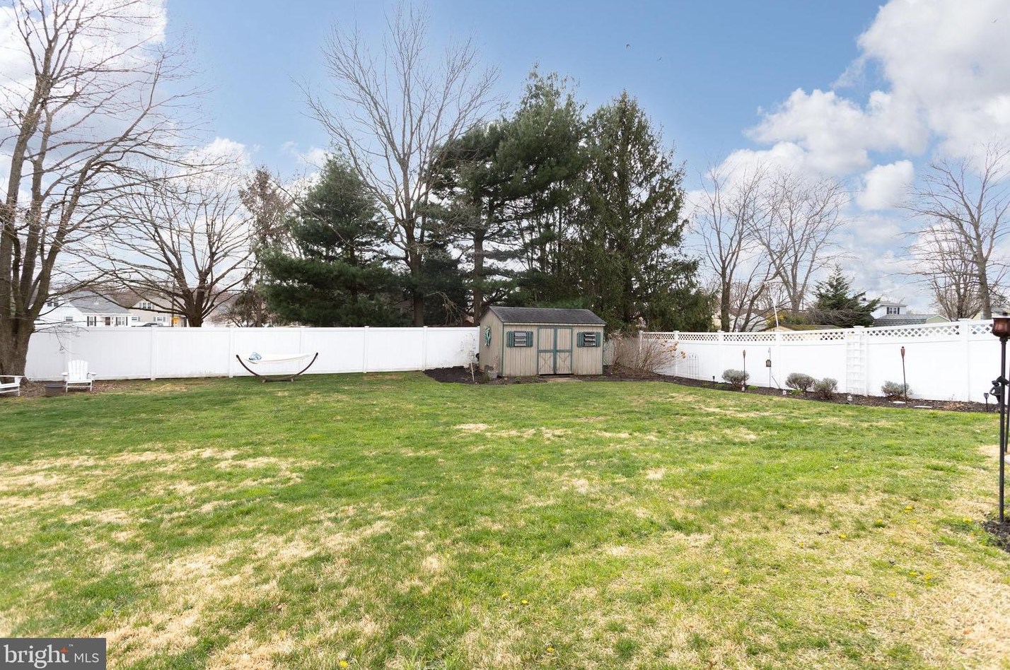 1 Willow Rd, Chesterfield NJ  08505-2714 exterior