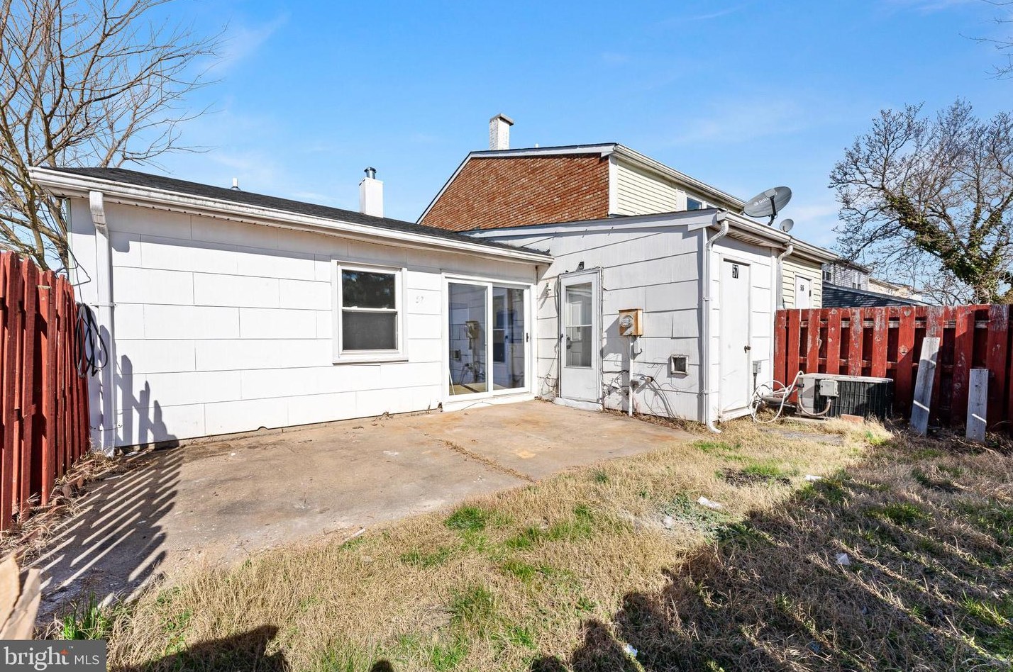 57 Rittenhouse Dr, Willingboro NJ  08046-2548 exterior