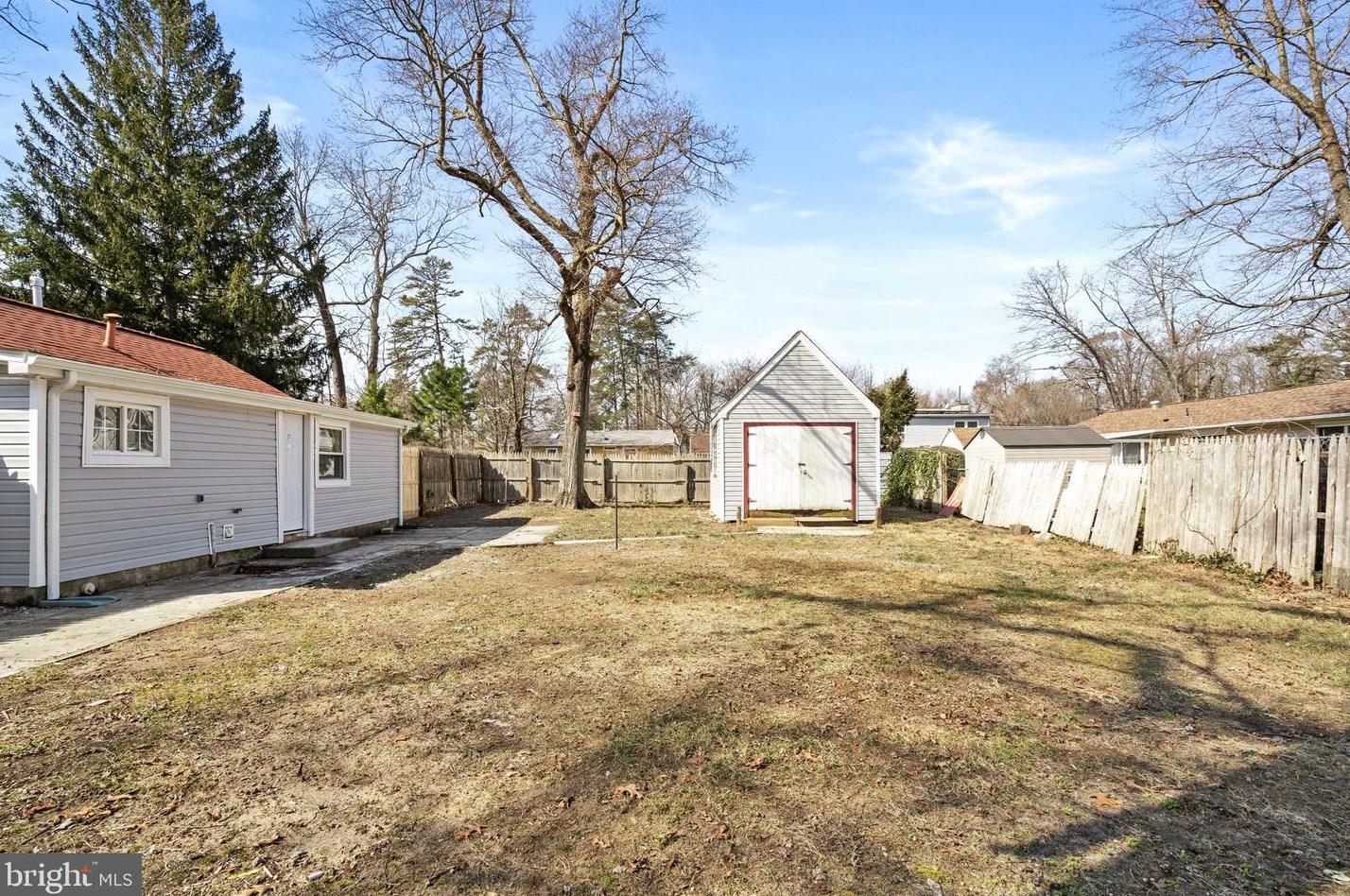 150 Snow Ave, Browns Mills NJ  08015-2250 exterior