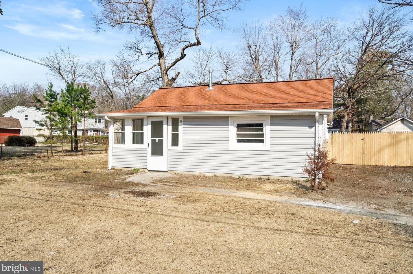 150 Snow Ave, Browns Mills, NJ 08015-2250