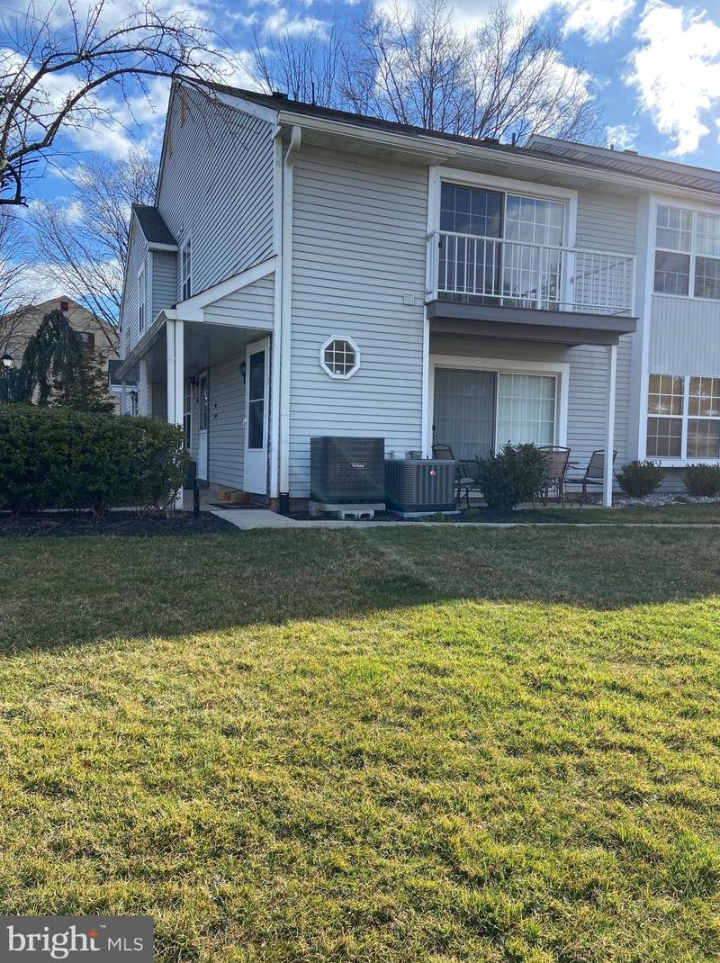 366 Willow Turn, Mount Laurel, NJ 08054