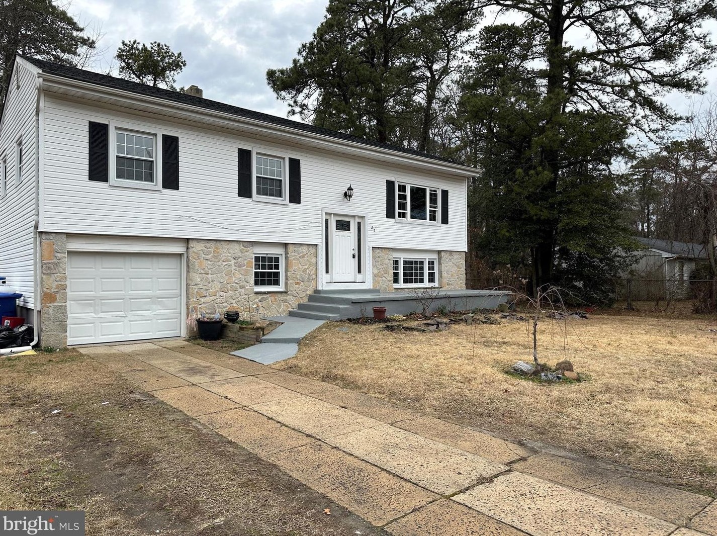 27 Eldridge St, Browns Mills, NJ 08015