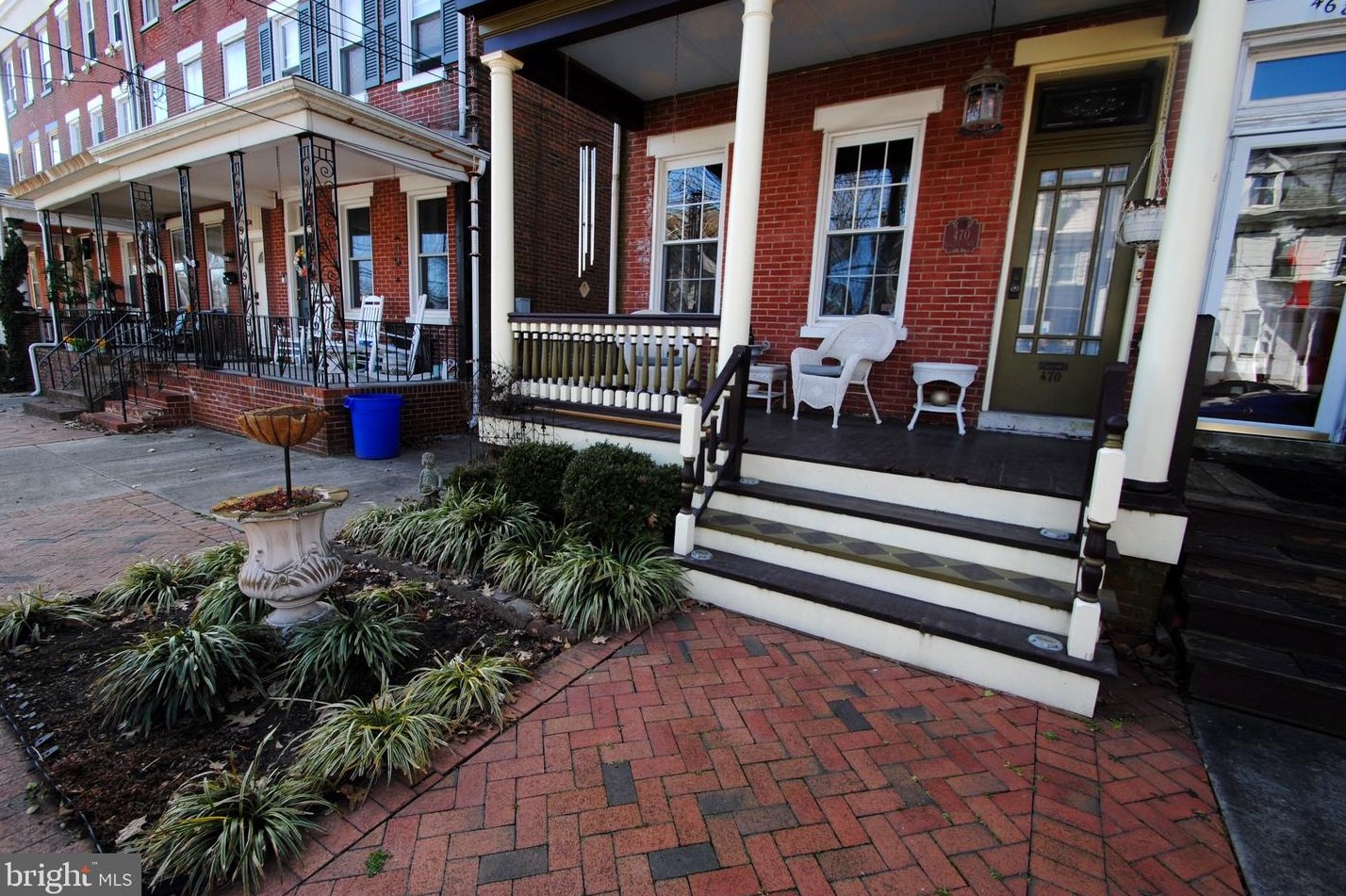 470 Locust Ave, Burlington, NJ 08016-4510