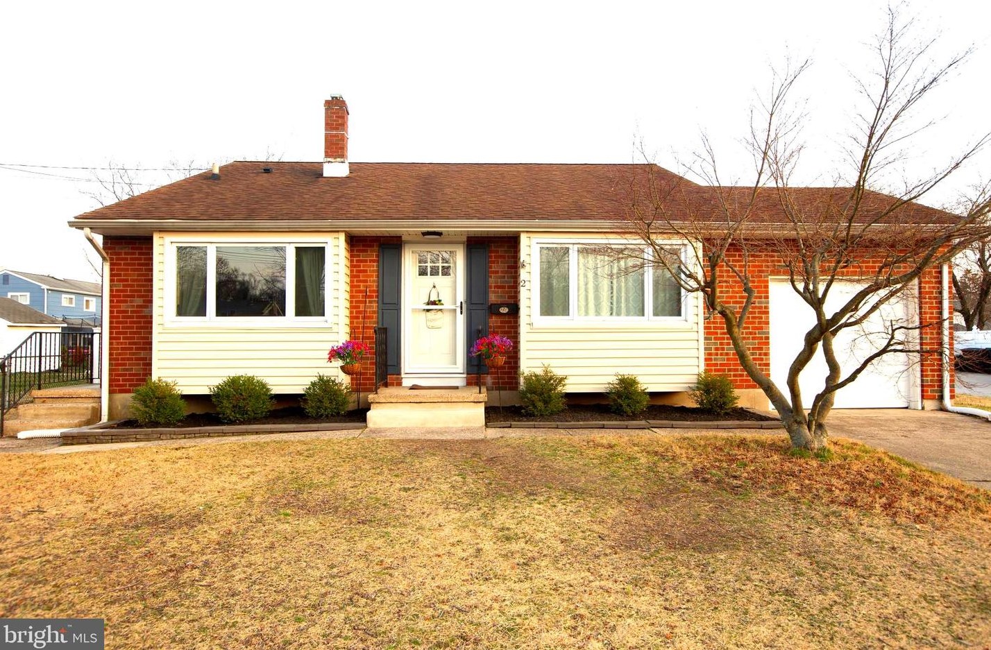 2 Barclay St, Riverton, NJ 08077-2125