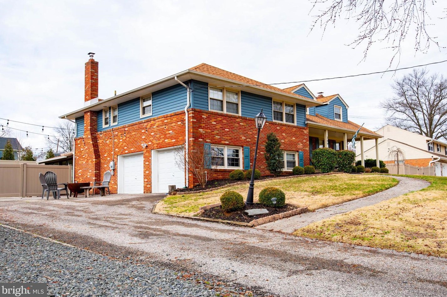 309 Georgian Dr, Riverton, NJ 08077-4306