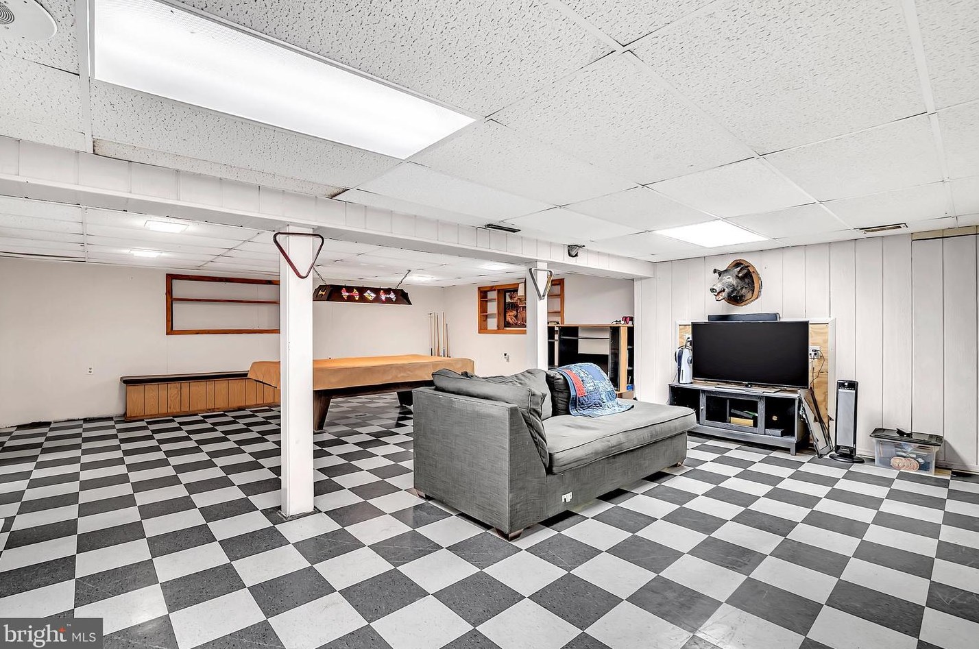 665 Lakehurst Rd, Browns Mills NJ  08015-6908 exterior