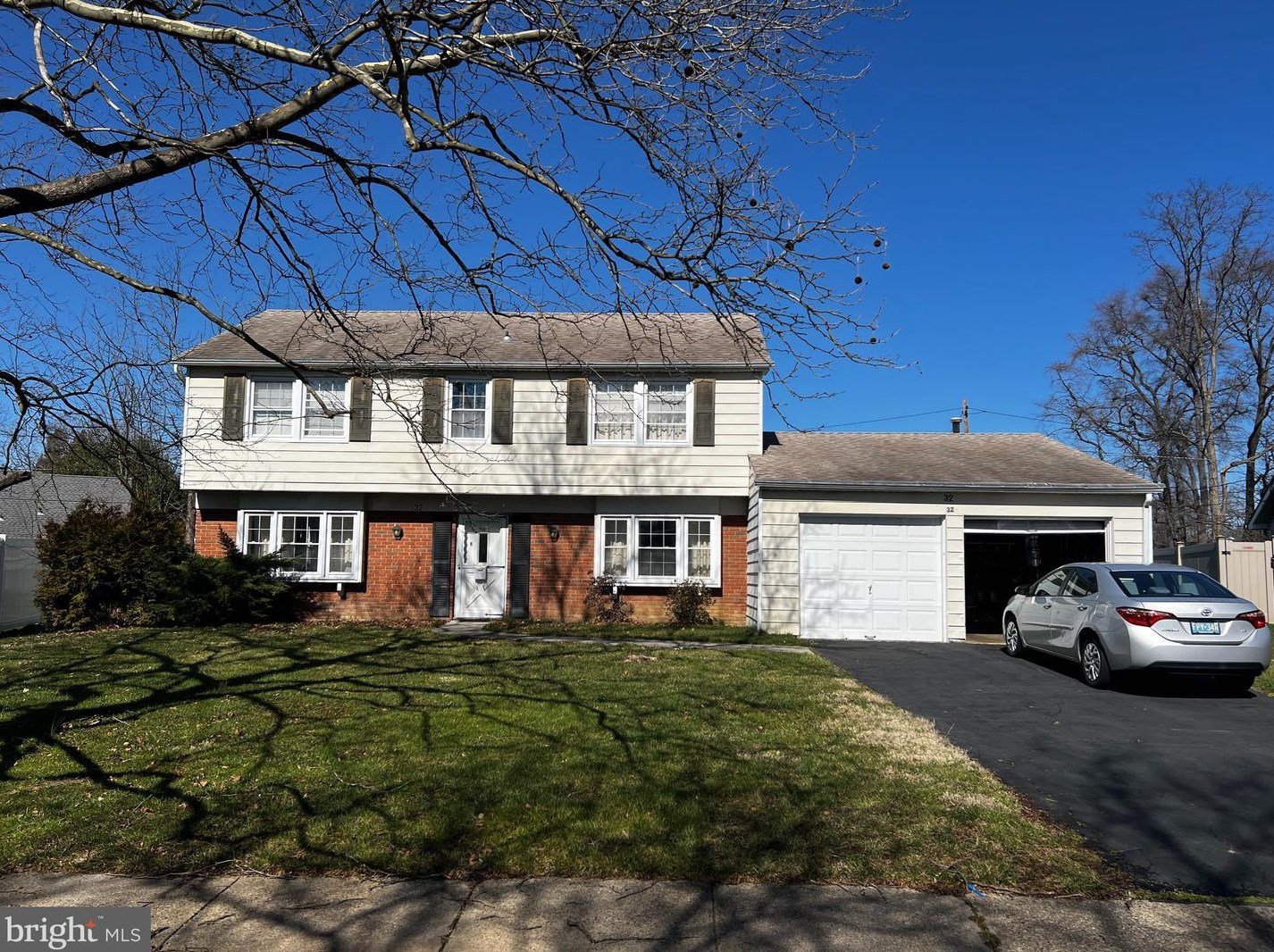 32 Exton Ln, Willingboro, NJ 08046-2217